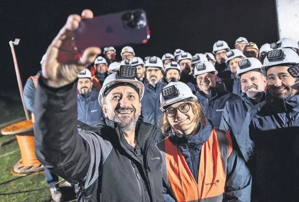 Fiber ağ uzunluğu 435 bin km’ye ulaştı