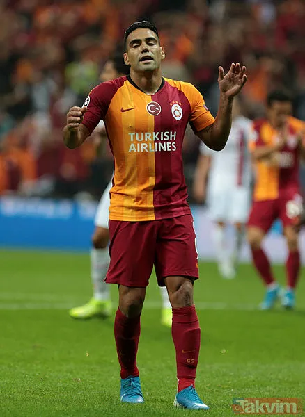 Galatasaray'da Radamel Falcao krizi derinleşiyor! Takvim, Falcao ile ilgili bomba gerçeği ortaya çıkardı - 15