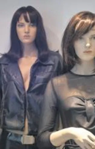 Cansız mankene talep patladı