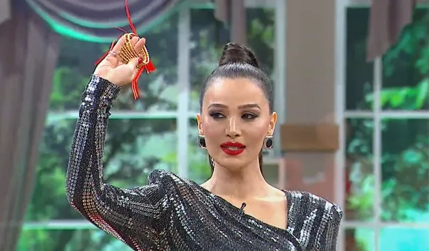 17 Aralık Cuma Gelinim Mutfakta 6 altın bileziği hangi yarışmacı kazandı? Gelinim Mutfakta kim elendi? Günün birincisi ise…-3