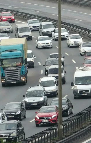 Bayram trafiğine havadan denetim