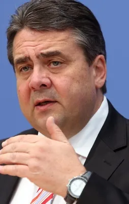 Alman Bakan: "Katar Krizi savaşa sürüklenebilir"