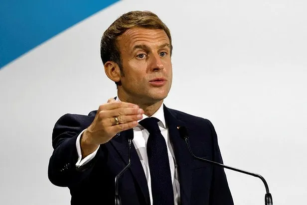 fransa-cumhurbaskani-emmanuel-macron-turkiyeyi-hedef-aldi-turkiye-libyadaki-guvenligi-tehdit-ediyor-1636756494225.jpeg