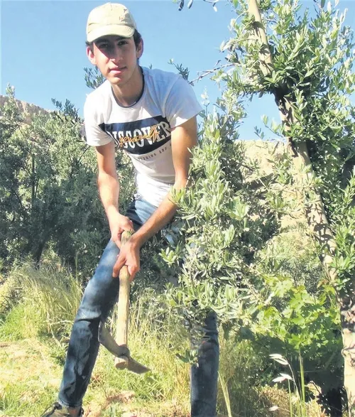 aziz-hocam-bu-genc-pesinden-geliyor-mardinli-markus-acar-dunyada-ilk-20ye-girdi-1591054848189.jpeg Aziz hocam bu genç peşinden geliyor! Mardinli Markus Acar dünyada ilk 20'ye girdi...-5