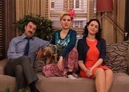 Simge şarkıcılığa soyunuyor