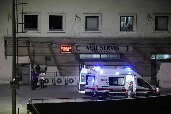 Sakarya’da yedikleri yemekten zehirlenen 11 kişi hastaneye kaldırıldı-1