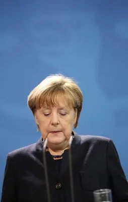Merkel'den saldırıya ilişkin açıklama
