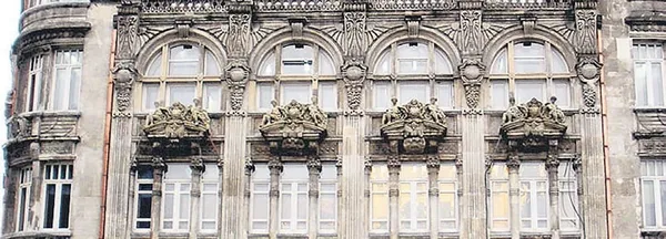 Şişhane'deki tarihi Frej Apartmanı trajik bir öykünün başrolünde: Ölümler arka arkaya geldi-1