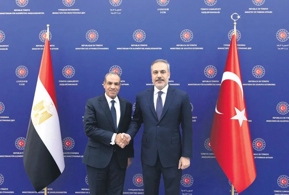 Filistinliler yurdundan kovulamaz