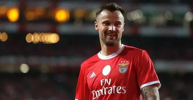 Seferovic Aslan oldu