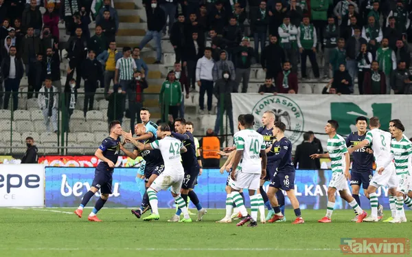 Fenerbahçe’de taraftar çileden çıktı! Sosyal medyada Ali Koç’a büyük tepki - 31