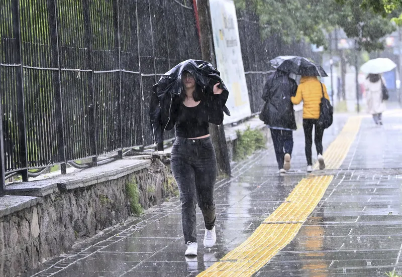 HAVA DURUMU | Meteoroloji'den bazı illere toz taşınımı ve gök gürültülü yağış uyarısı! Bugün hava nasıl olacak? | 6 Haziran 2024 hava durumu-6
