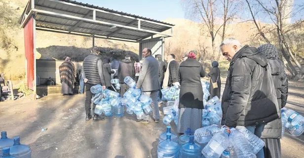 Ankara'nın su çilesi bitmiyor! 7/24 kuyruktalar