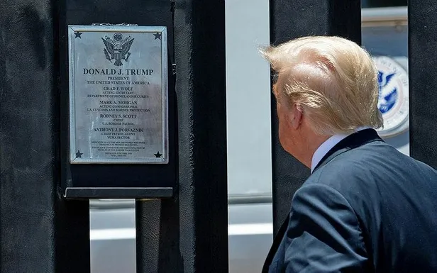 ABD Mahkemesinden Trump'a şok: Meksika sınırına duvar örülmesinin yasal olmadığına hükmedildi-4