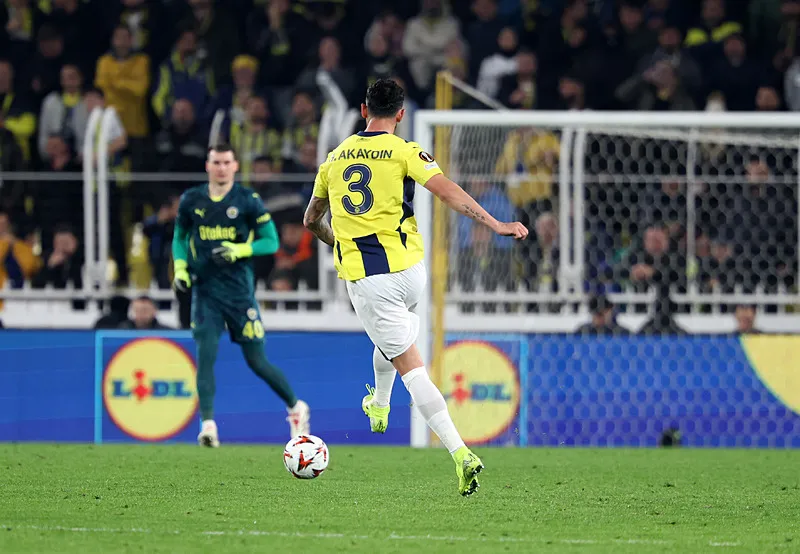 Spor yazarları Fenerbahçe - Athletic Bilbao maçını değerlendirdi! "Kredisi bitti" - 15
