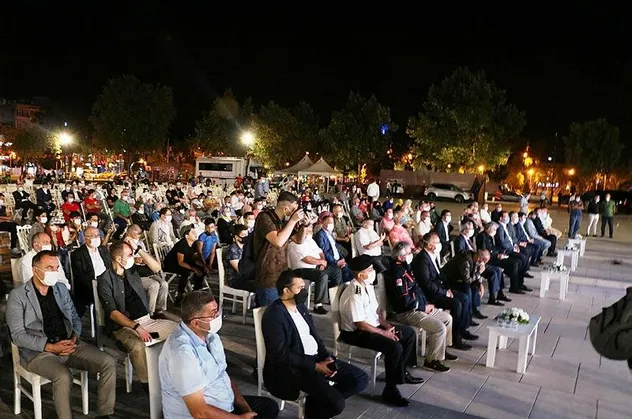 Sakarya'da depremde ölenler dualarla anıldı