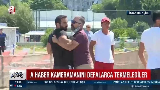 silede-ibbye-bagli-cankurtaranlar-tarafindan-darbedilen-a-haber-ekibi-yasadiklarini-anlatti-dakikalarca-tekmelediler-1627069139125.jpg Şile'de İBB'ye bağlı cankurtaranlar tarafından darbedilen A Haber ekibi yaşadıklarını anlattı: Dakikalarca tekmelediler-3