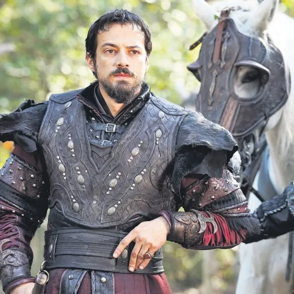 Orhan Bey’in yumruğu!