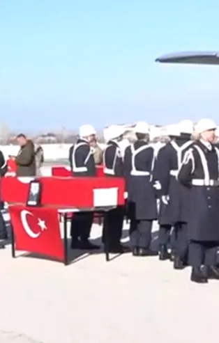 Van'da çığ şehitlerine veda! İşte şehitlerin isimleri ve memleketleri