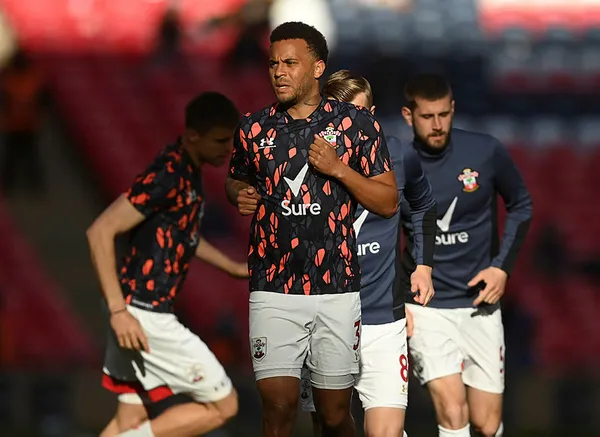 trabzonspora-surpriz-bertrand-teklifi-menajerler-kapiyi-caldi-1650460067212.jpg Trabzonspor'a sürpriz Bertrand teklifi! Menajerler kapıyı çaldı-5