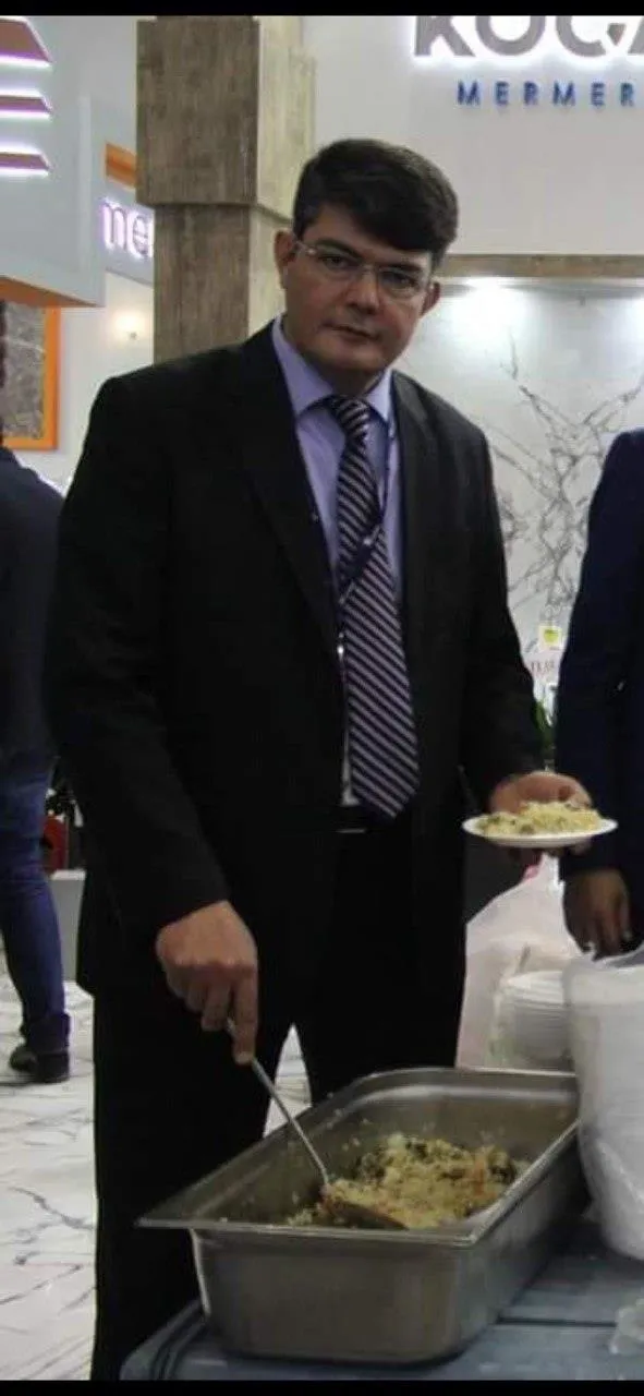 muglali-unlu-isadami-muhammed-talha-kocar-feto-imami-cikti-infaz-koruma-memurlari-1647877615871.jpeg Muğlalı ünlü işadamı Muhammed Talha Koçar FETÖ imamı çıktı! İnfaz koruma memurları...-3