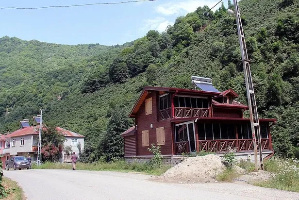 tosuncuk-lakapli-dolandirici-mehmet-aydinin-kacak-villasi-muhurlendi-1625599638426.jpeg 'Tosuncuk' lakaplı dolandırıcı Mehmet Aydın'ın kaçak villası mühürlendi-2