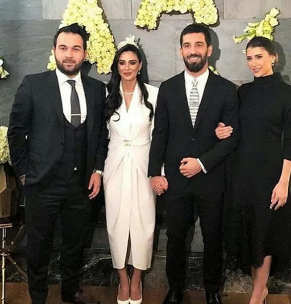 İşte Erdoğan Ailesi'nin Arda ve Aslıhan'a hediyesi-4