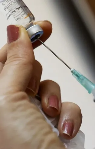 Aşı yaptıranlar dikkat! Eğer bunu yapmazsanız antikor seviyesi yüzde 50'nin altına düşer!