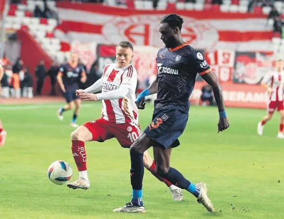 Akdeniz’de sessiz randevu