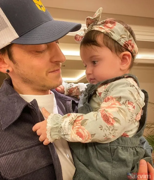 Sinem Kobal eşi Kenan İmirzalıoğlu ile çok özel anlarını 'ömür boyu' diyerek paylaştı! 14 Şubat Sevgililer Günü'nde ünlüler... - 8