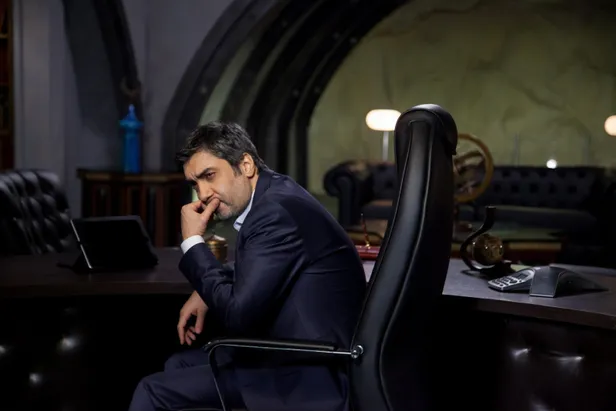yeni-yilda-kurtlar-vadisi-ve-polat-alemdar-surprizi-vaziyet-alin-kursunlar-havada-gezecek-1609002516295.jpg Yeni yılda Kurtlar Vadisi ve Polat Alemdar sürprizi! Vaziyet alın kurşunlar havada gezecek-6
