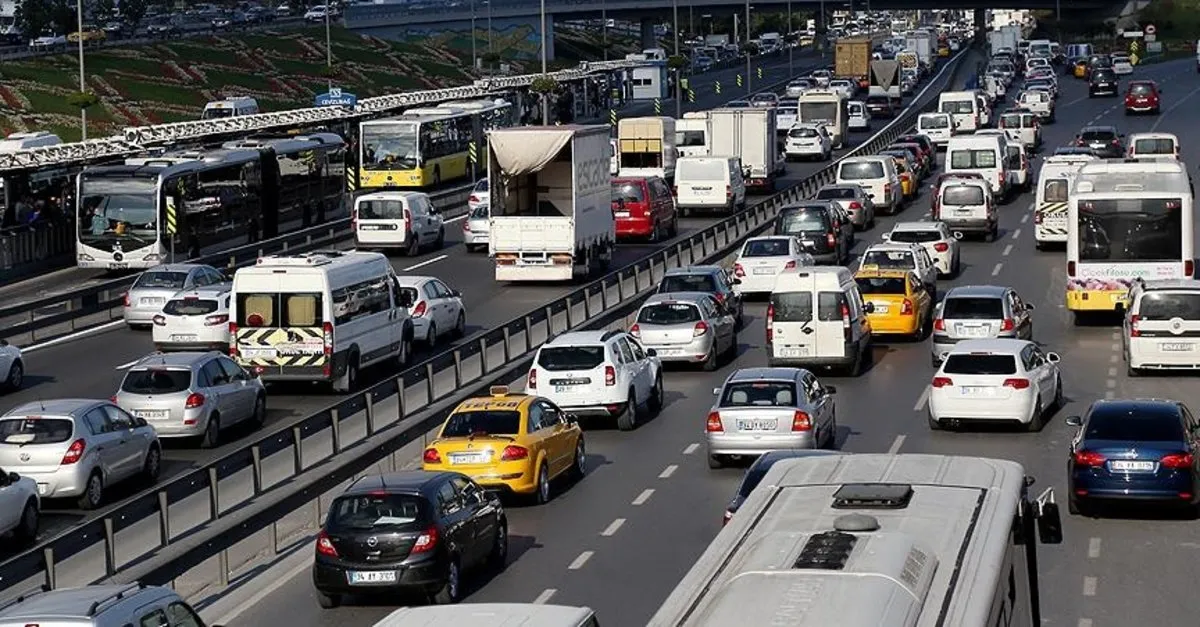 2021 Trafik Cezalari Ne Kadar Yeni Yilda Kirmizi Isik Hiz Cezasi Ne Kadar Olacak Takvim