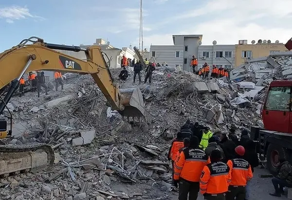 Son dakika: Asrın felaketinde 65 kişiye mezar olan Adıyaman'daki İsias Otel hakkında yeni tutuklama-3