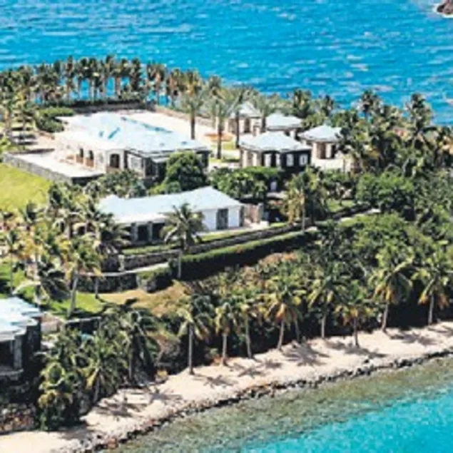 Chomsky de adaya gitmiş