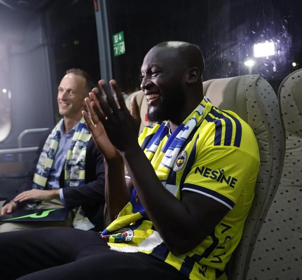 fenerbahceden-forvete-yildiz-takviyesi-lukaku-icin-anlasma-tamam-istanbulda-taraftarla-bulustu-1786573989396.jpeg Fenerbahçe'den forvete yıldız takviyesi! Lukaku için anlaşma tamam: İstanbul'da taraftarla buluştu-3