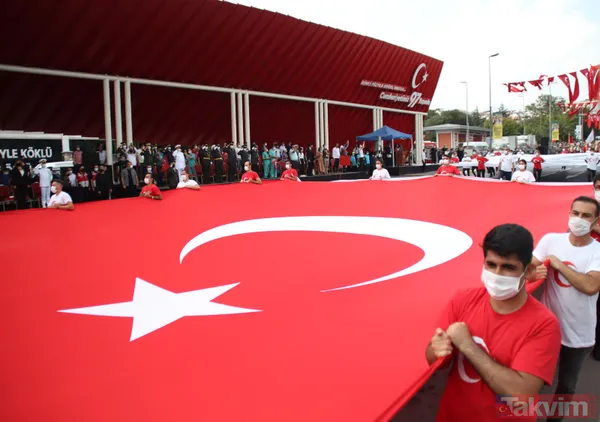 30 Ağustos Zafer Bayramı coşkusu tüm yurtta! Herkes meydanlara akın etti - 43