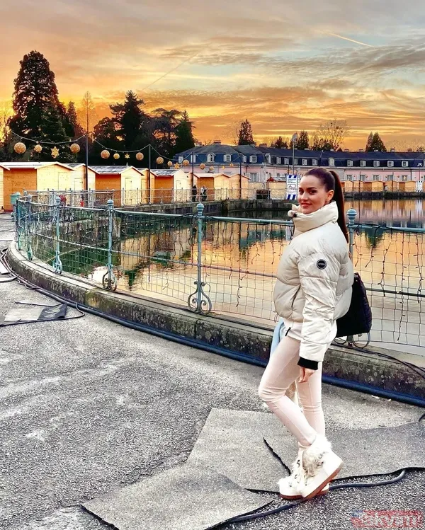 Burak Özçivit'in eşi Fahriye Evcen'den ayrılık mesajı! Alparslan Büyük Selçuklu'nun Akça Hatun'u üzdü: "İlmek ilmek..." - 13