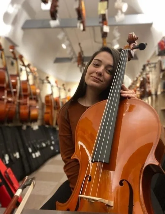 savcilik-10-aydir-tacizcinin-pesinde-genc-kiz-yasadigi-dehseti-sosyal-medyadan-anlatti-1659678220486.jpg Tacizci şef 10 aydır ortada yok! Yurt dışına mı kaçtı?-11