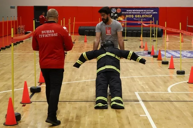 Alev savaşçısı olmak için ter döktüler