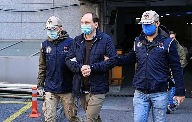 1607234499989.jpg SON DAKİKA: İHA Ar-Ge merkezinde izinsiz çekim yapan 3 kişi adliyeye sevk edildi-6