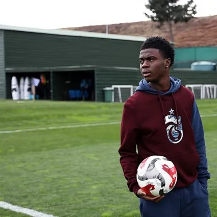 Trabzonspor’da yabancı operasyonu başladı! Oulai için beklenti 35 milyon euro