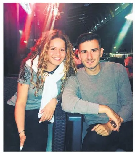 Melisa Aslı Pamuk ile Oğuzhan Özyakup'tan üzücü haber geldi: Evliliğe niyet, ayrılığa kısmet-8