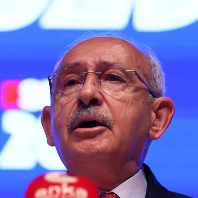 Azerbaycan TVsinde güldüren Kemal Kılıçdaroğlu yorumu: Vay vay Kemal!