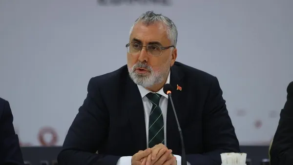 Asgari ücrete ara zam toplantısı! Komisyon ikinci görüşme için masada... Asgari ücret ne kadar olacak? İşte TİSK ve Türk-İş'in teklifi-15