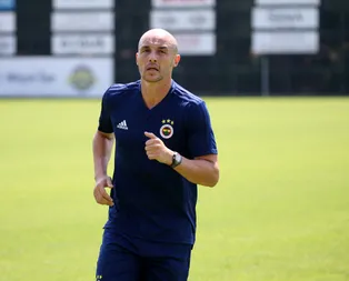 Ayrılmayı düşünmek istemiyorum