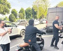 Umut Evirgen’den lüks tutku! Milyonluk motosikletiyle sahil turu