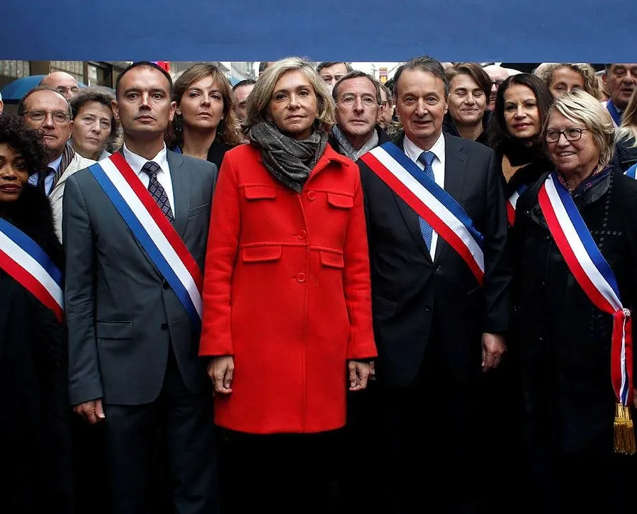 Fransız vekillerden Müslümanlara engelleme