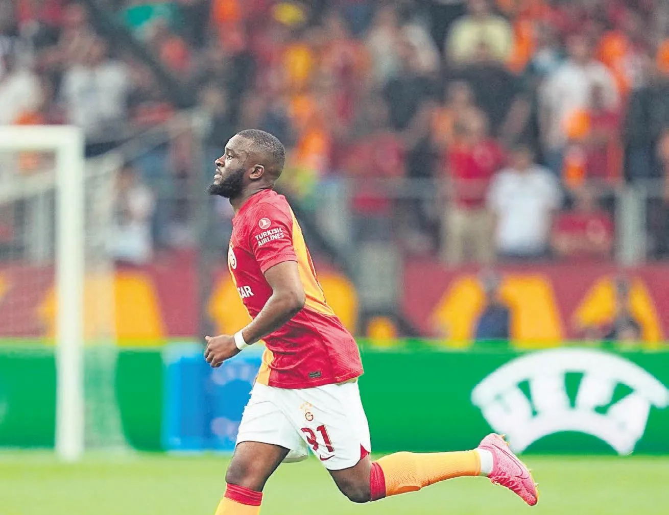 Ndombele resmen serbest