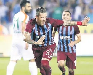 İlk adım Kucka’dan!