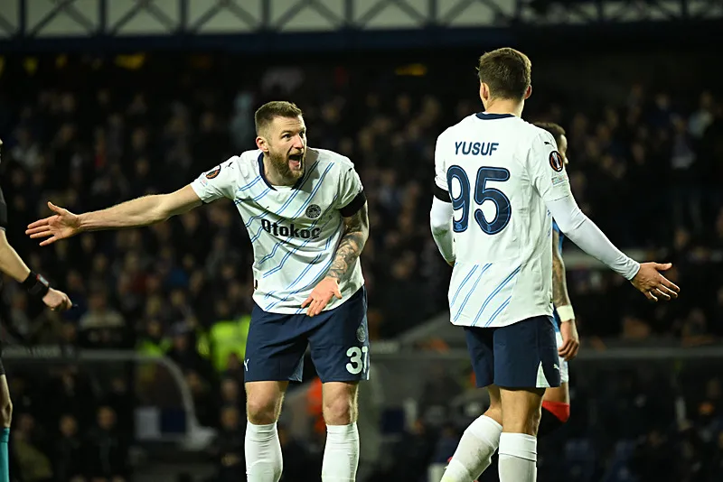 Fenerbahçeliler havaya uçacak! Yeni sezonun ilk transferi bitiyor - 23